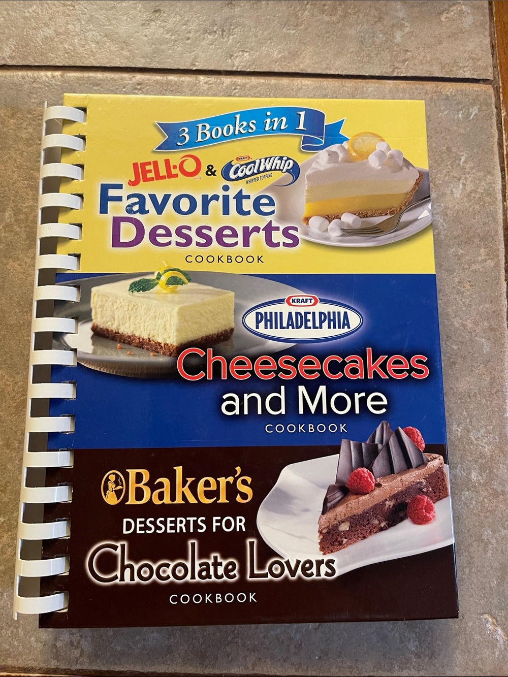 Jell-O & Cool Whip Favorite Desserts Cheesecakes and More Cookbook - Yellow/Blue